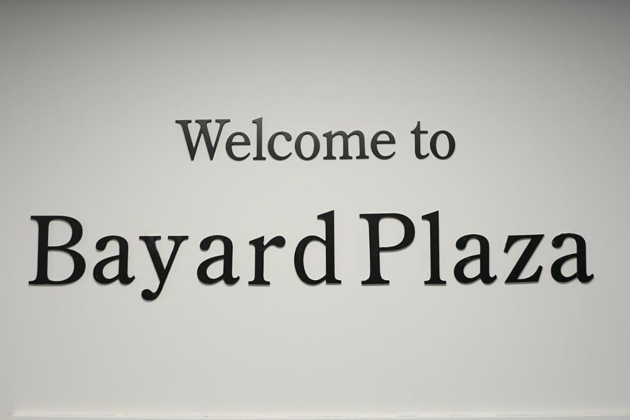 Ferienwohnung Bayard Plaza Peterborough Exterior foto